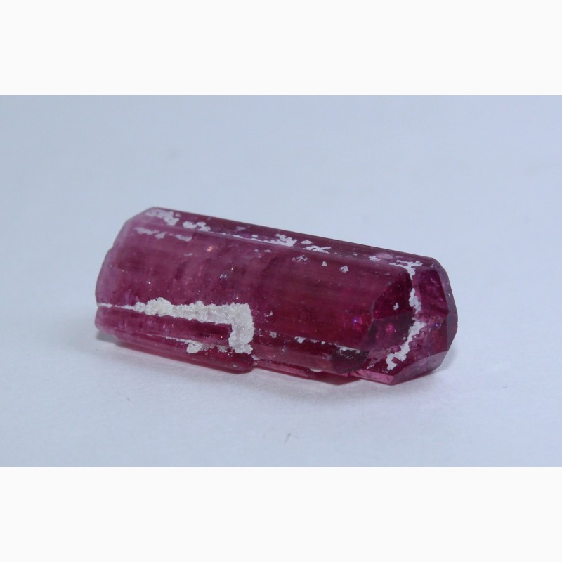 Фото 10. Розовый турмалин (рубеллит), сросток кристаллов