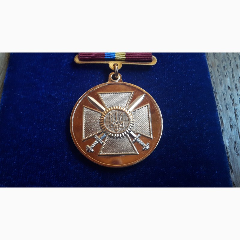 Фото 5. Медаль. 25 лет Вооруженным силам. Украина. Коробка. Документ