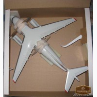 Продам сувенирные модели самолетов