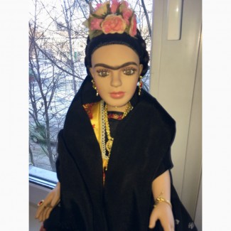 Продам мексиканскую коллекционную куклу Фрида Кало