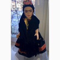 Продам мексиканскую коллекционную куклу Фрида Кало