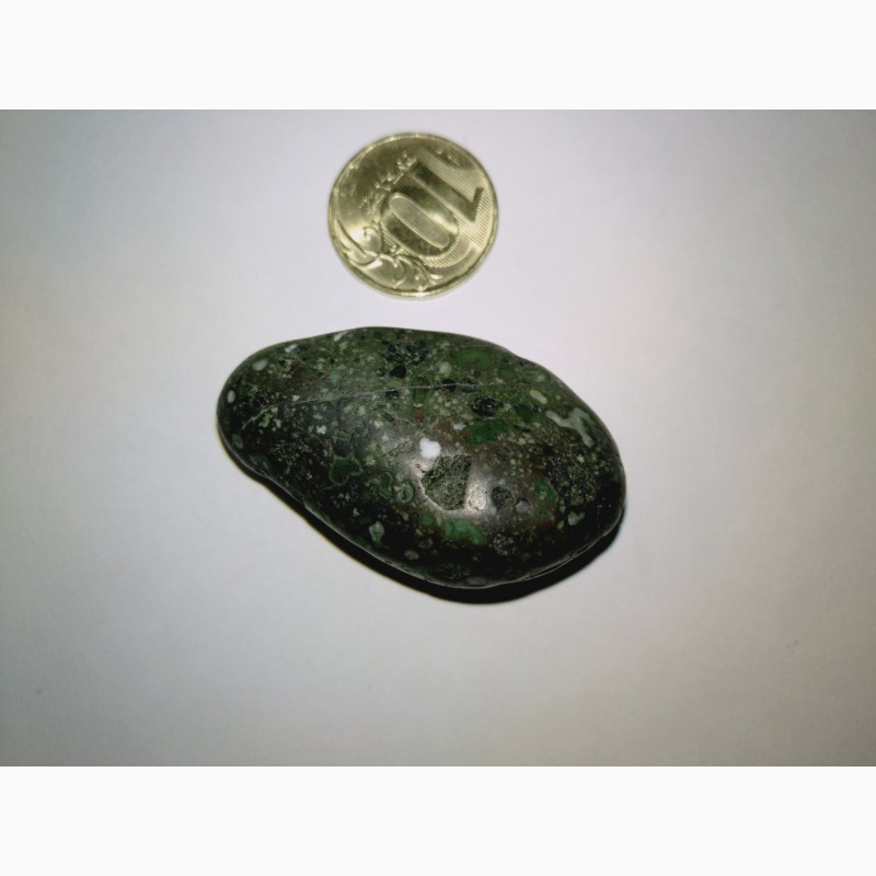 Фото 2. Mercurian Meteorite or other very rare achondritis
