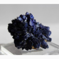 Азурит, конкреция с крупными кристаллами