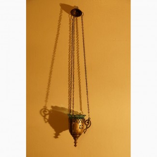 Старинная подвесная лампада из латунного сплава со стаканом. Россия, кон. XIX века