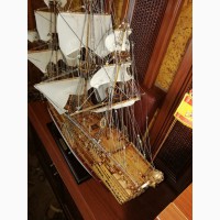 Продам модель корабля Повелитель морей