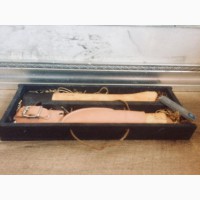 Подарочный набор состоящий из топора, ножа и точильного бруска Roselli