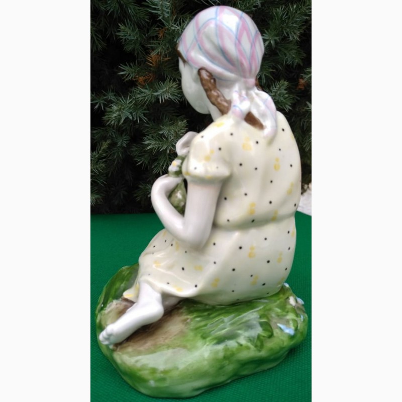 Фото 6. Фарфоровая статуэтка Девочка с цветами, фарфор ЛФЗ, 1950 год, авторская