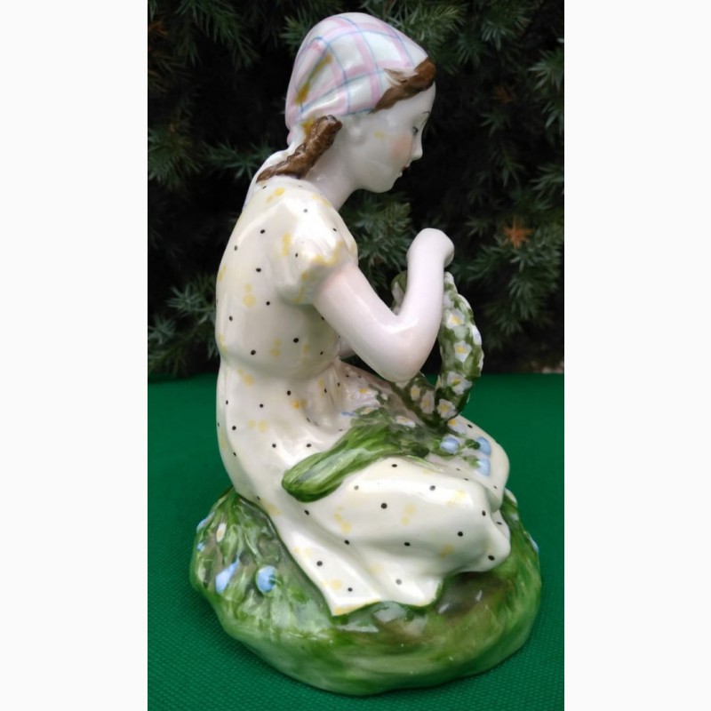 Фото 8. Фарфоровая статуэтка Девочка с цветами, фарфор ЛФЗ, 1950 год, авторская