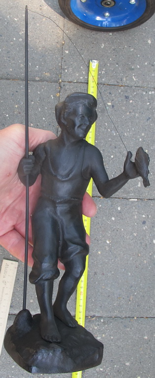 Чугунная статуэтка Рыбачок, Касли