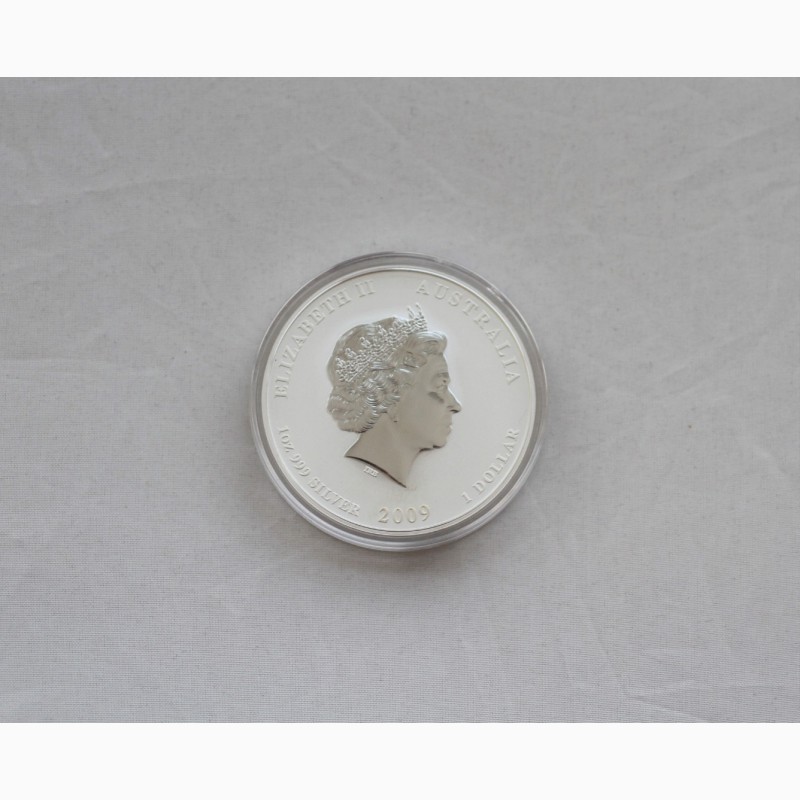 Фото 3. Продается Серебряная монета Австралии 1 доллар Год Быка 2009 года. 31, 5 гр 999 проба