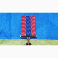 Медаль. Крест за помощь в охране общественного порядка мвд Украина. люкс. не ношенная